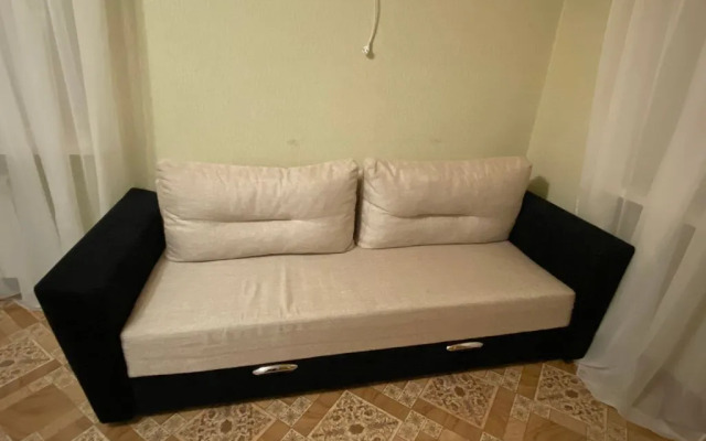 Квартира для командировочных рядом с заводами Лукойл, Каустик;