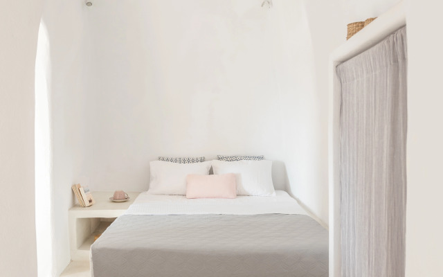 Частный дом White Cellar Cave Houses Oia