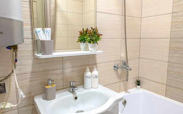 Апартаменты TopHouse на Можжевеловой 18, 10 этаж