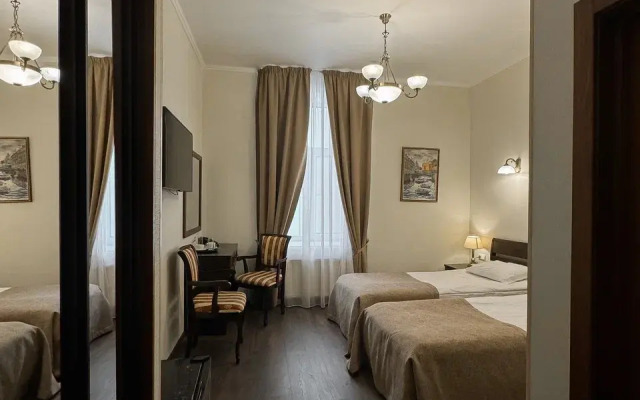 Sonata Na Zagorodnom Hotel