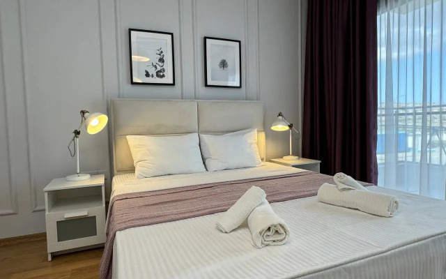 Sovremennye Apartamenty v Zakrytom Komplekse Apartments