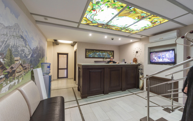 Vip Khaus Hotel