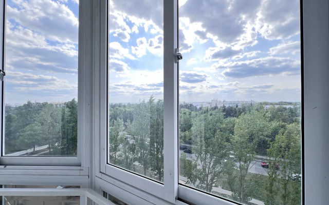 Uyutnaya Svetlaya Posutochno Flat