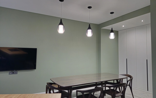 Апартаменты Люкс с Видом на Площадь Победы