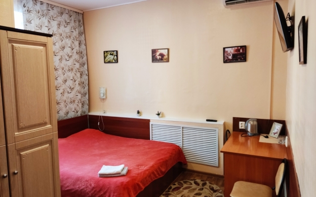 Absolyut Na Rustaveli Mini Hotel