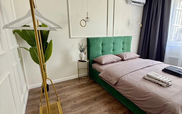 Квартира дизайнерская у Мамаева Кургана