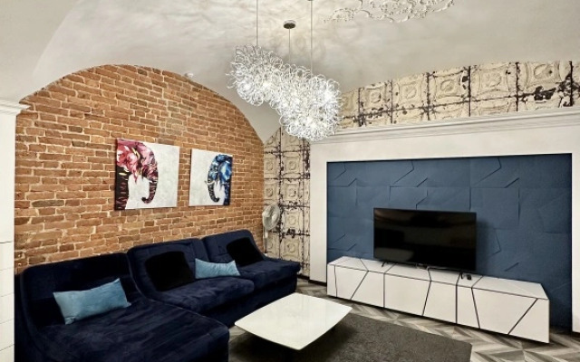 LITEINY  Royal Apartments