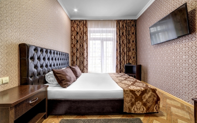 Marton Rodina Hotel