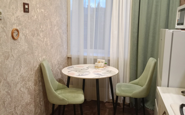 Stalinka Na Volge Flat