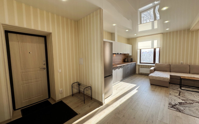 Квартира 2-комнатная на Октябрьской 3