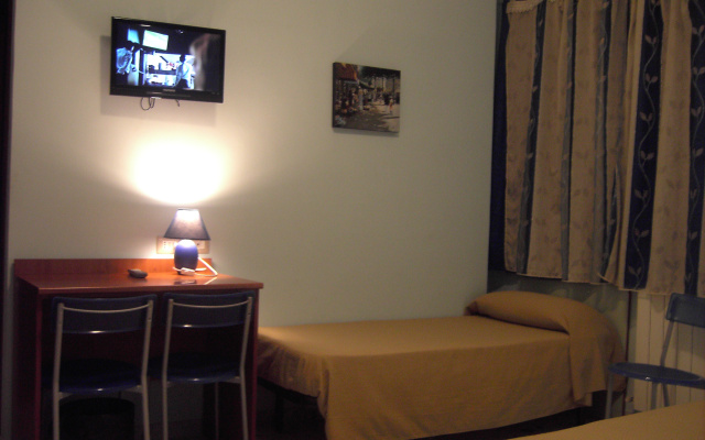 Etna Inn Mini-Hotel