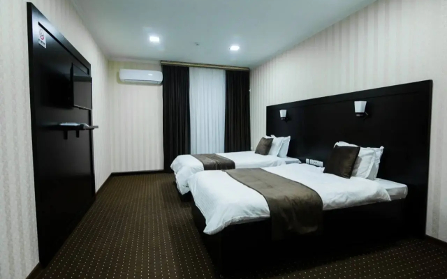 Бутик-отель HOTEL GRAND SHIRIN PALACE