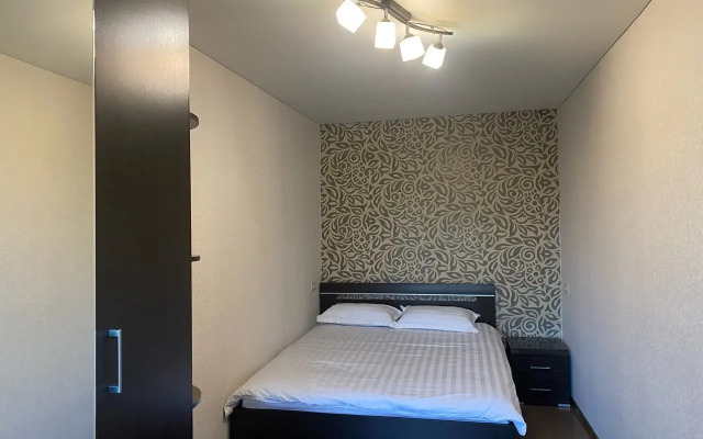 Квартира 2-х комнатная на Краснооктябрьской