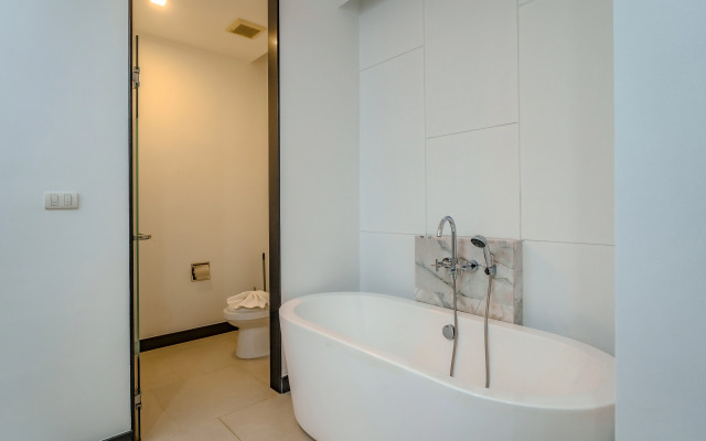 Wings Elegant 2Br Bang Tao Beach Villa