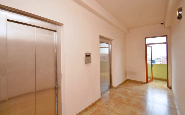 2-K v Novostroyke, Ulitsa Pavstosa Byuzanda, Bu955 Flat