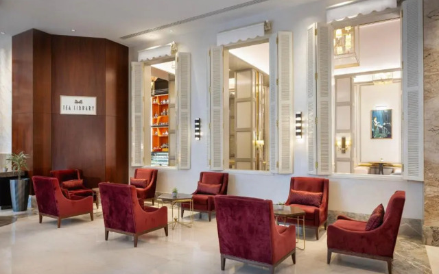 Отель Sheraton Oman