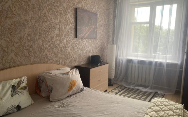 Dvukhkomnatnye Prospekt Nezavisimosti 52 Apartments