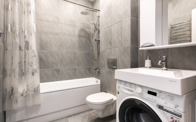 Zhvatyvayushiy vid s 32 etazha Flat
