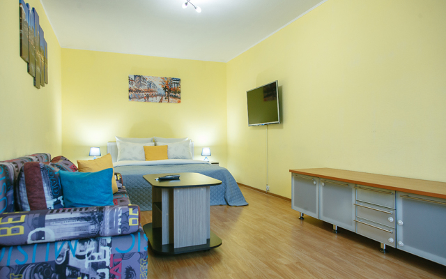 Апартаменты Пять Звёзд у офиса Газпрома