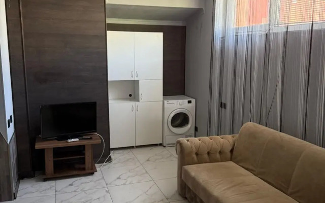 Апартаменты Восьмиместные апартаменты в Сириусе 100 метров до пляжа