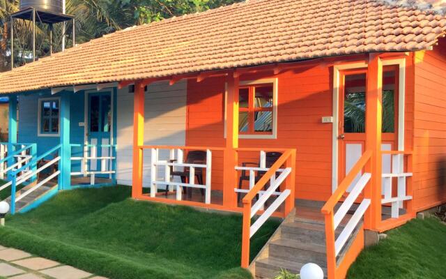 Morjim Queen Beach Resort Hotel