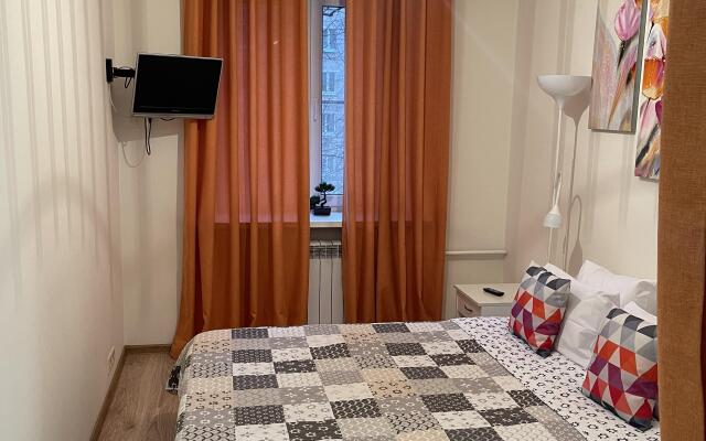 Na Grokholskom Flat 1
