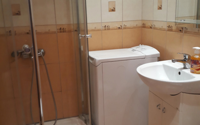 Na Ulitse Shevchenko 7 Flat
