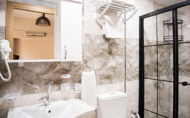 Отель Galapera Hotel