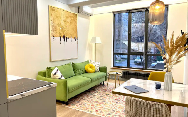 Квартира Конфетка на Абая 164/6