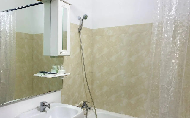Odnokomnatnaya S Udobnoy Krovatyyu Flat