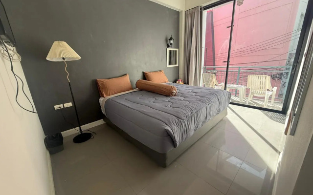 Отель Arch Club Pa Tong