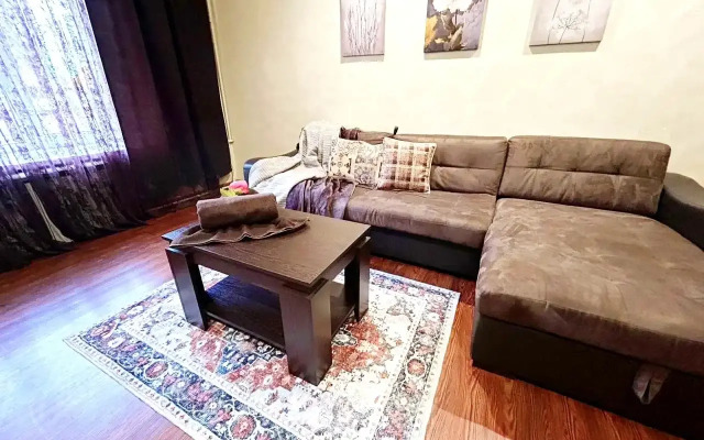 Goldapart Na Serpukhovskoy Flat