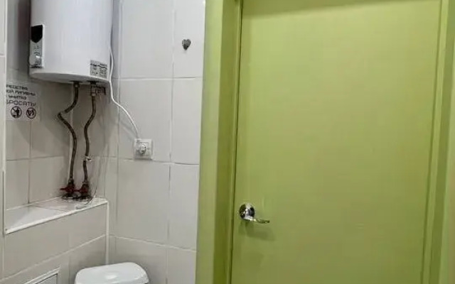 Na Ulitse Sakhyyanovoy 23 Flat