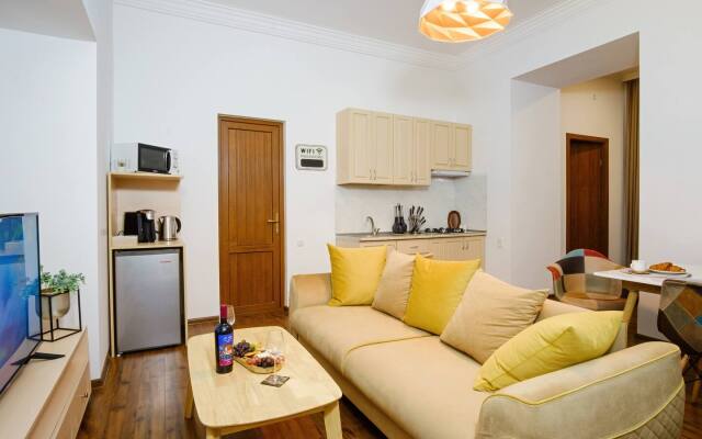 BB Residence Sololaki