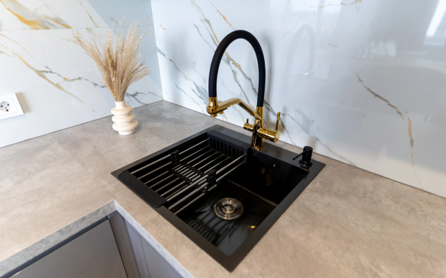 Апартаменты Евродвухкомнатные Stepanenkov на Готвальда 24/4