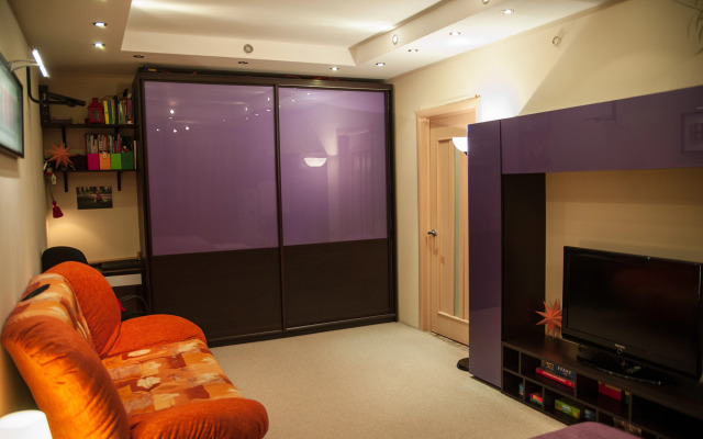 Квартира Уютная Однокомнатная на Улице Тульская 13Б