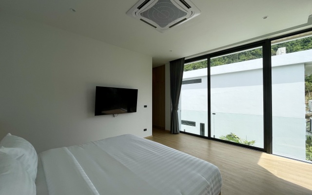 Grand Villa Aileen Villa