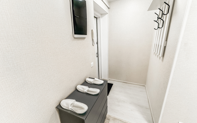 S zaseleniyem Lutshiy servis Posutochno50 Apartments