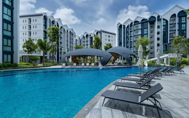 Vsego lish 350 Metrov ot Morya Apartments