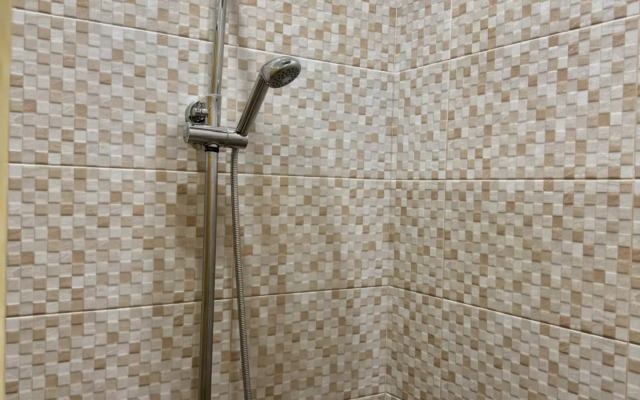 Квартира 121 с балконом в ЖК Черноморский Толстый мыс