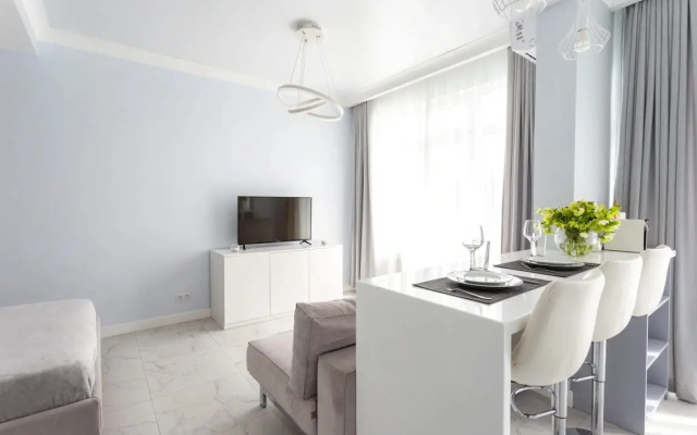 Апартаменты RED APARTMENTS Покровский Парк Секвойя