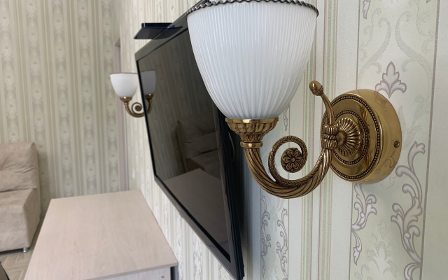 Квартира трехкомнатная с современным ремонтом в центре Тюмени