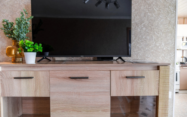 Апартаменты Двухкомнатные по Авиаторов 7