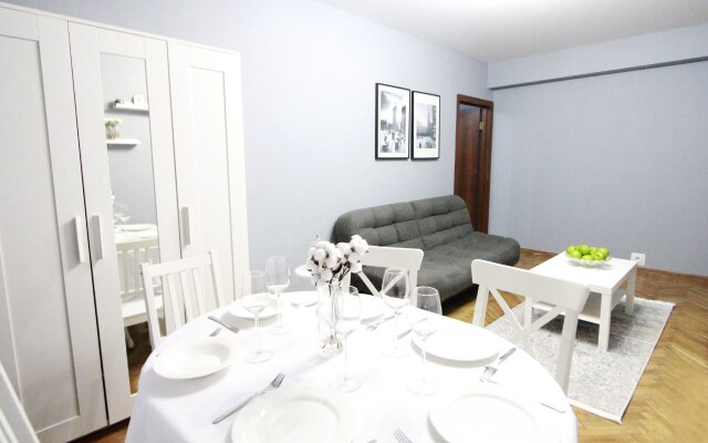 Апартаменты Трехкомнатные на Проспекте Мира