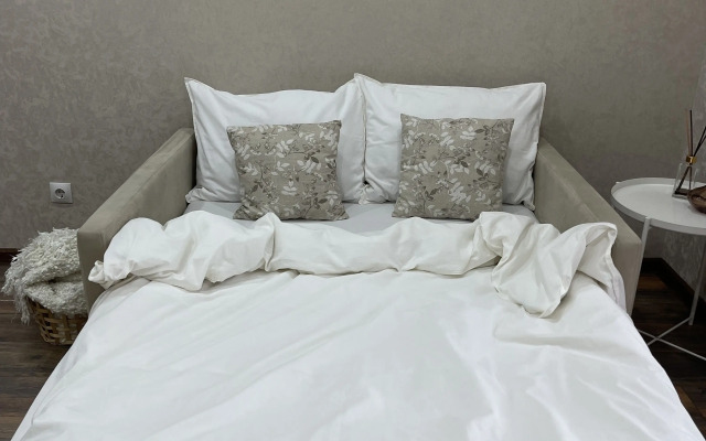 Апартаменты на Игоря Киртбая 24/1