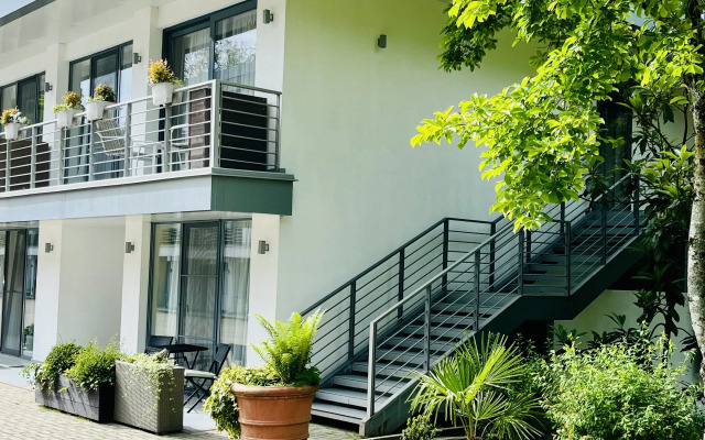 Ruslana Apartments