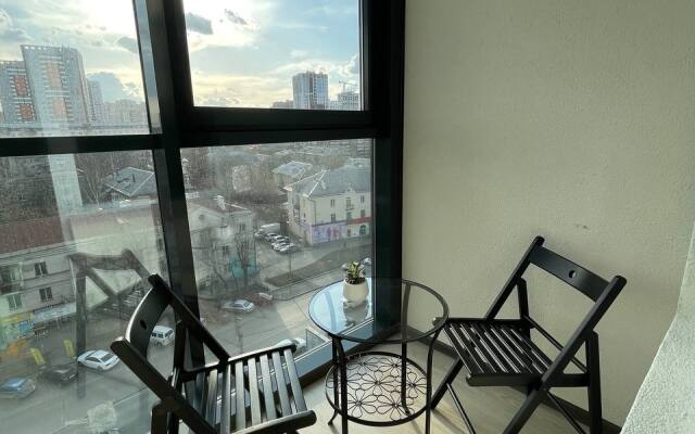 Квартира 1-комнатная 42 кв.м на 9/32 этаже