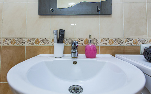 Flat Chistaya Uyutnaya 2kh Komnatnaya Kvartira V Tsentre