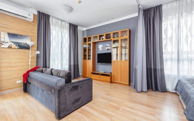 Na Ulitse Parusnaya 15 Flat