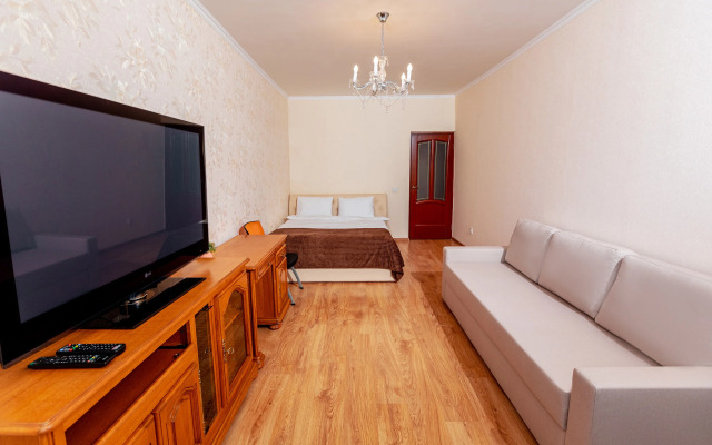 Na Beregu Komsomolskogo Ozera V Tsentre Minska Apartment